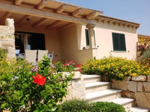 Porto Pozzo, Occasione ultima villa di testa Vista e vicinanza mare.