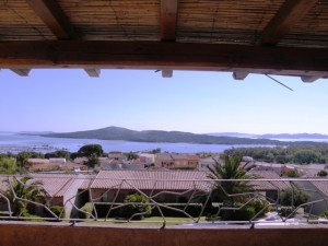 Porto Pozzo splendido attico vista arcipelago