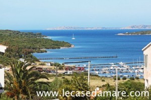 Porto Pozzo splendido trilocale vista mare, prezzo ribassato