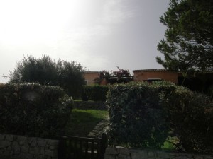 Vignola mare splendida villetta di testa con giardino